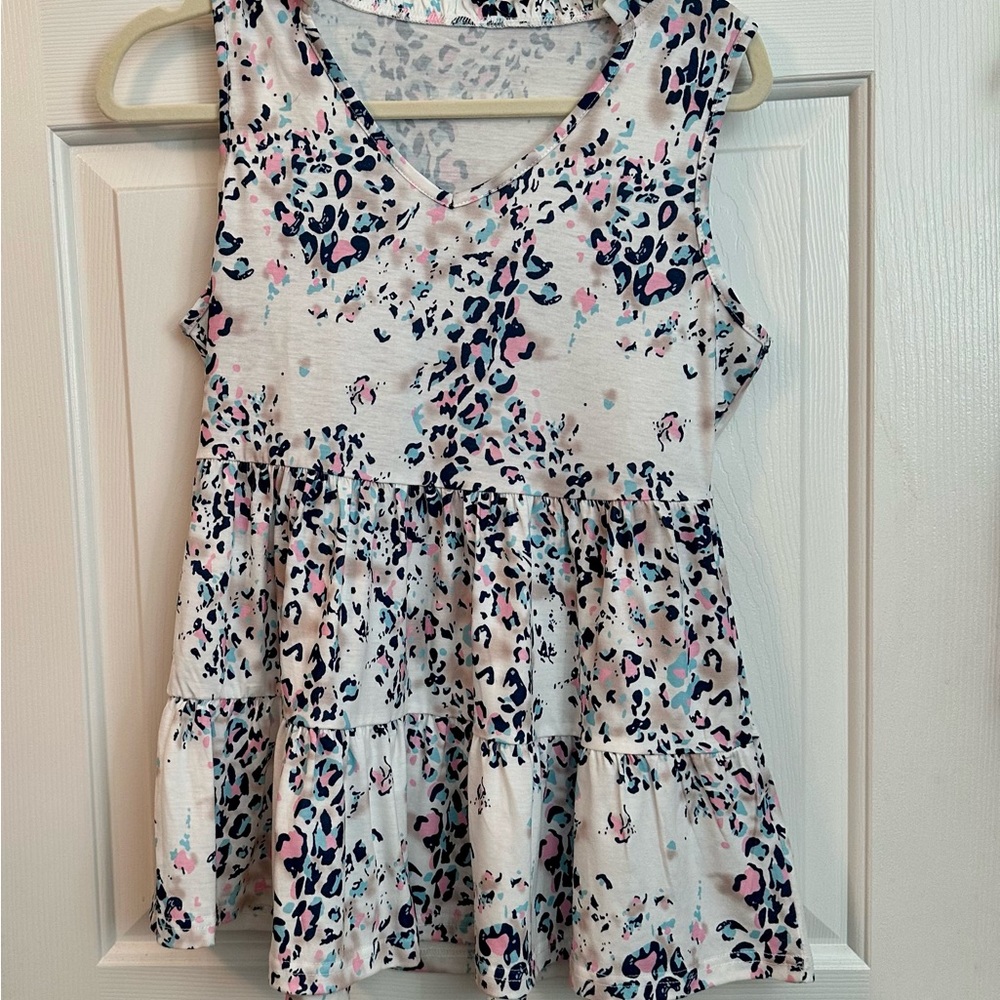 Boutique brand small